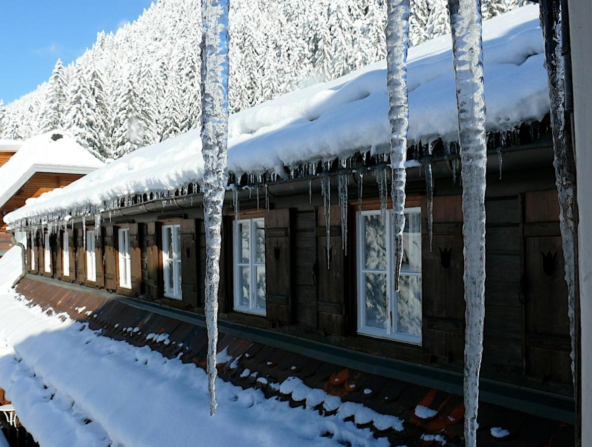 Seehotel Enzian Weissensee Εξωτερικό φωτογραφία