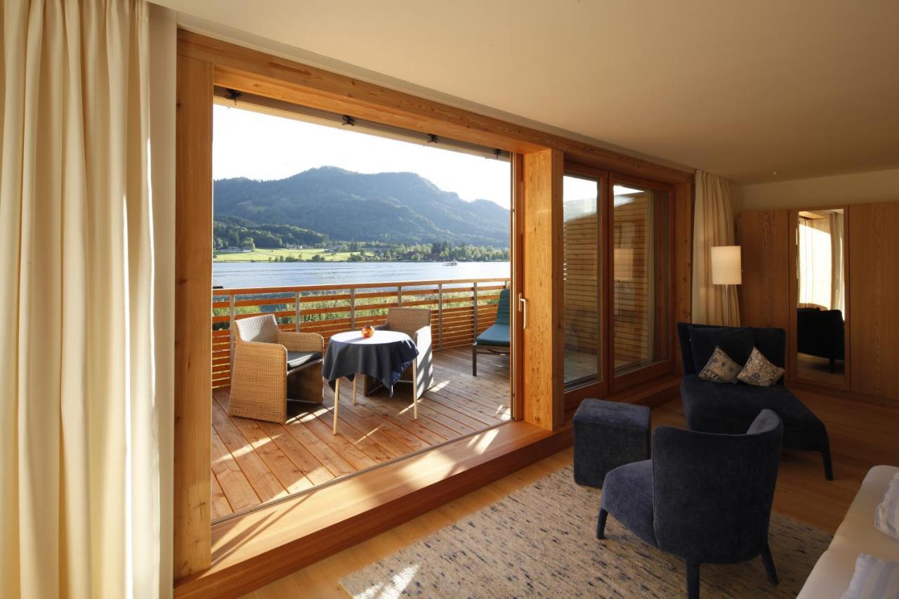 Seehotel Enzian Weissensee Εξωτερικό φωτογραφία