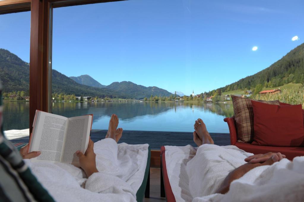Seehotel Enzian Weissensee Εξωτερικό φωτογραφία