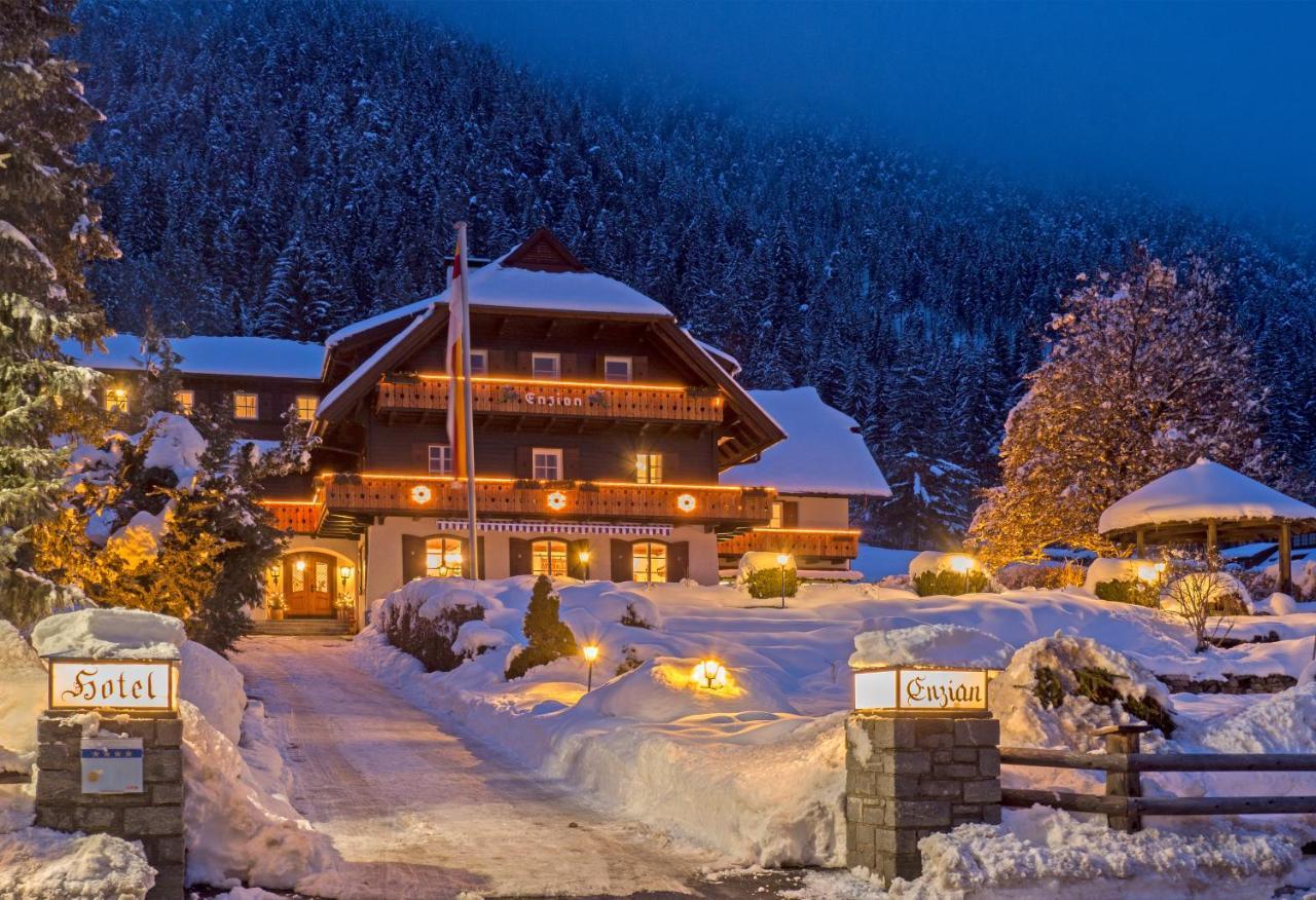 Seehotel Enzian Weissensee Εξωτερικό φωτογραφία